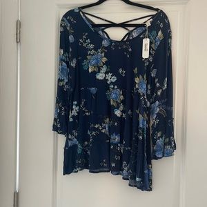 NWT Charming Charlie Blue Flower Blouse